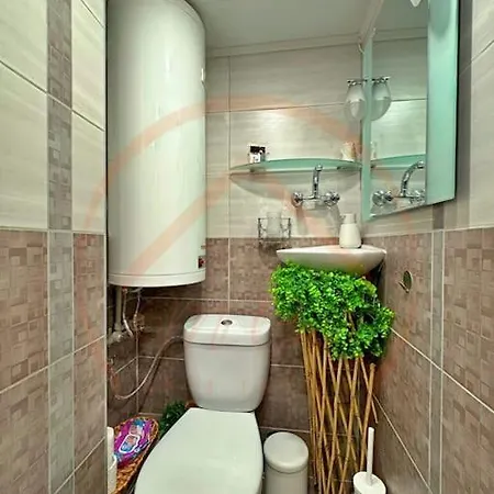Apartment Contemporary 2br Gem In